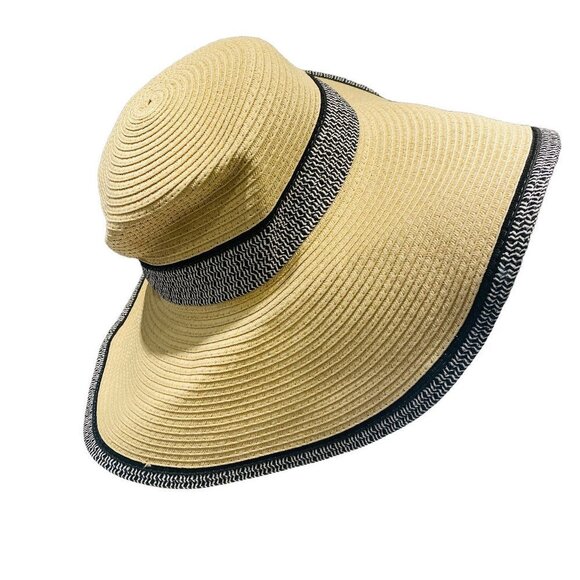 Tickled Pink Floppy Super Wide Brim Straw Sun Hat Foldable main image 8